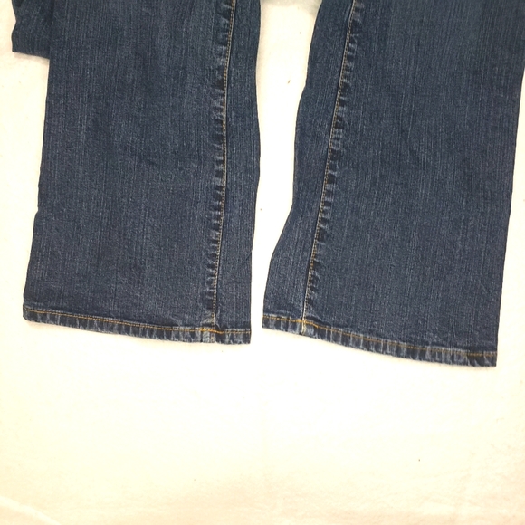 Ralph Lauren Woman's Blue Stretch Kelly Jeans Size 8x30 - Picture 4 of 16